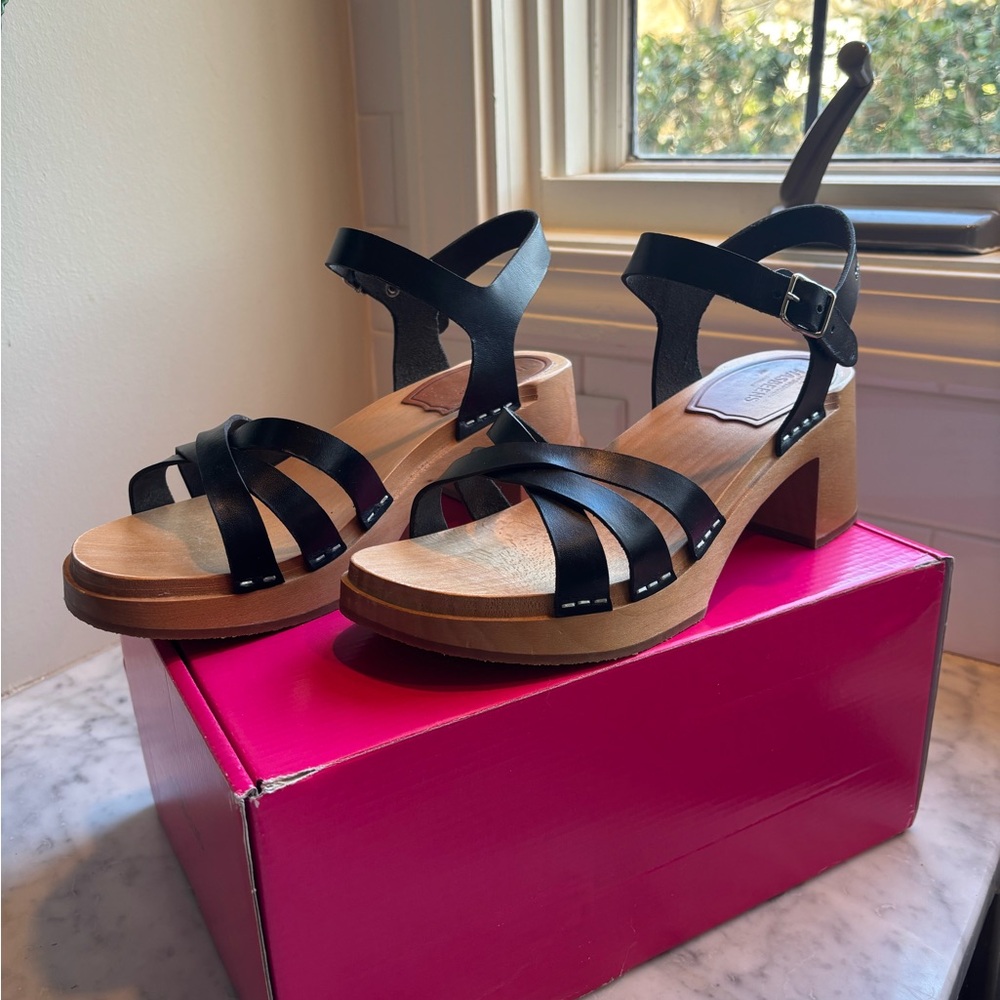 Swedish Hasbeens 80s strap sandal